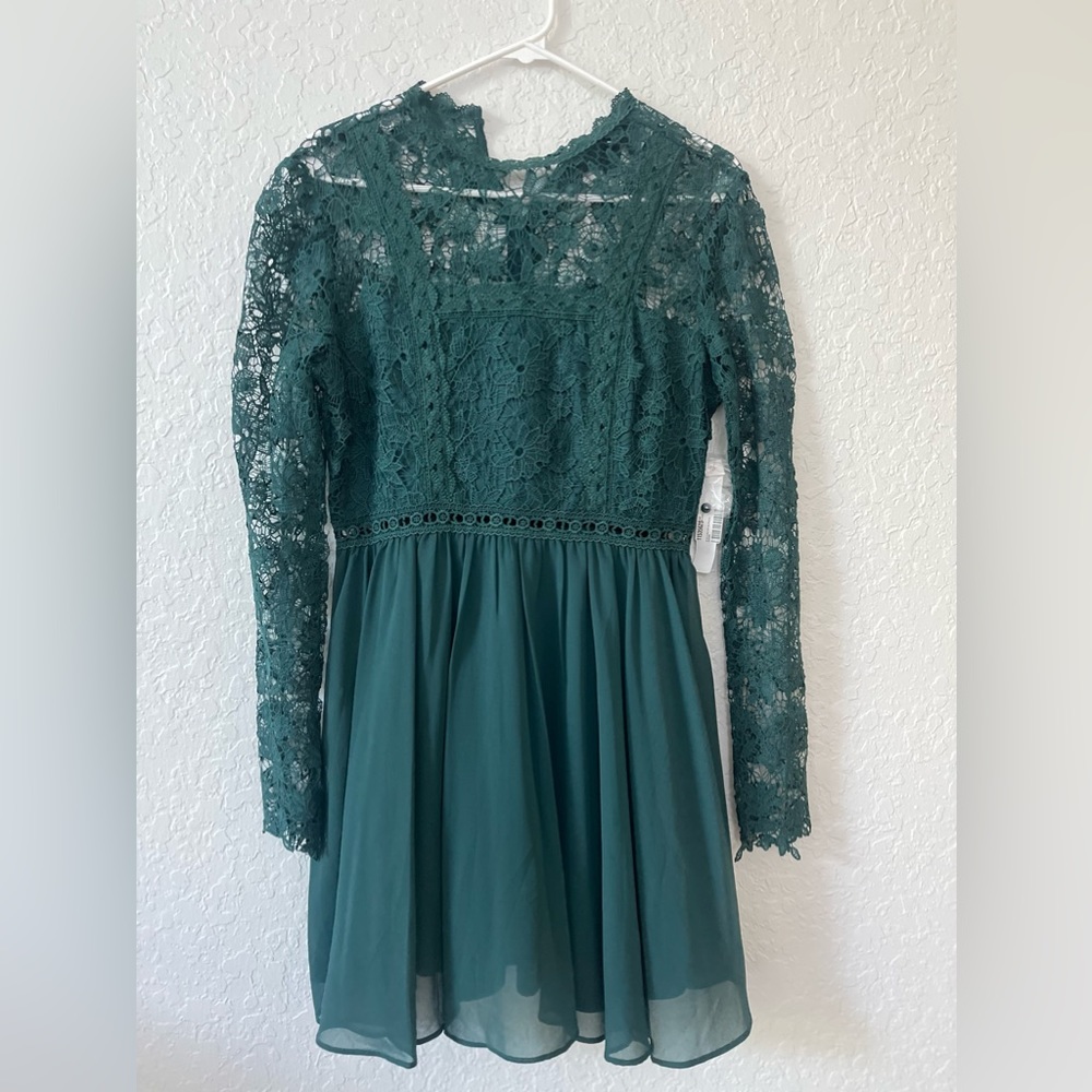 AQUA Womens Green Lace Floral Long Sleeve Short Party Trapeze Dress  - Med